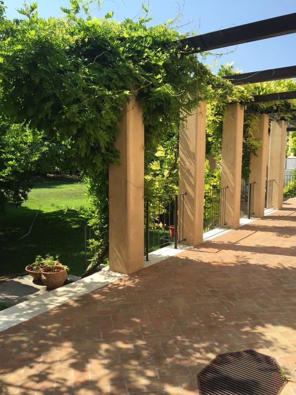 Ca'Bert Villa Dei Glicini Castelnuovo del Garda Extérieur photo