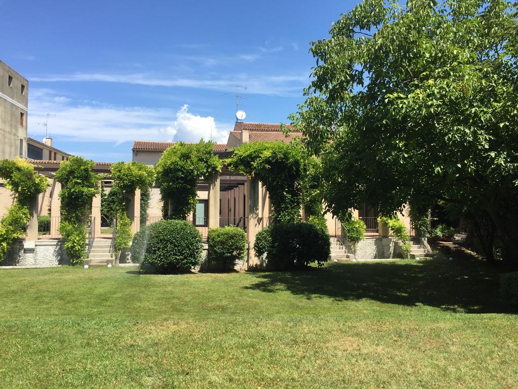 Ca'Bert Villa Dei Glicini Castelnuovo del Garda Extérieur photo